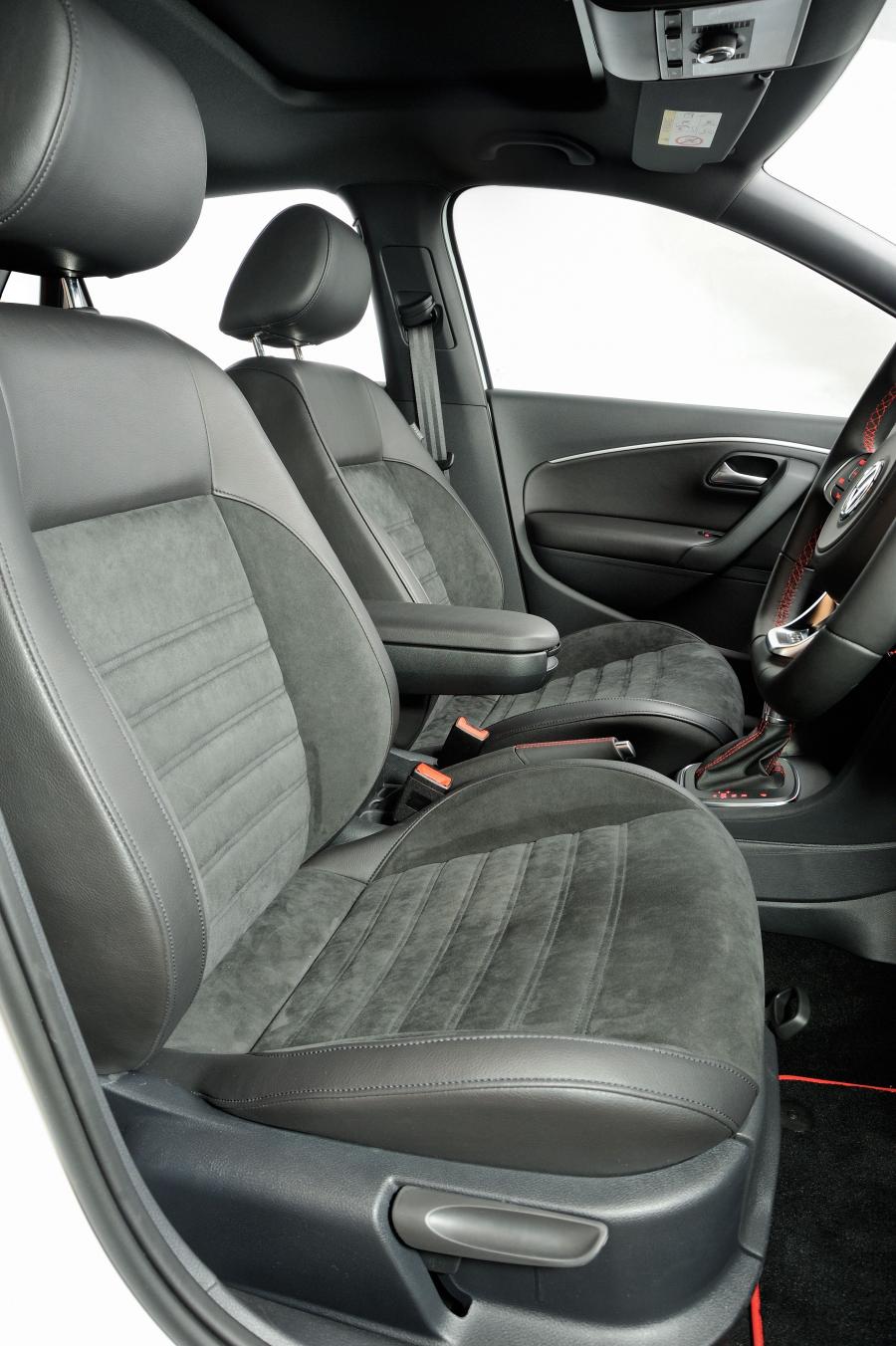  Volkswagen Polo GTi 2015 года  (ZA) (фото 15 из 22)